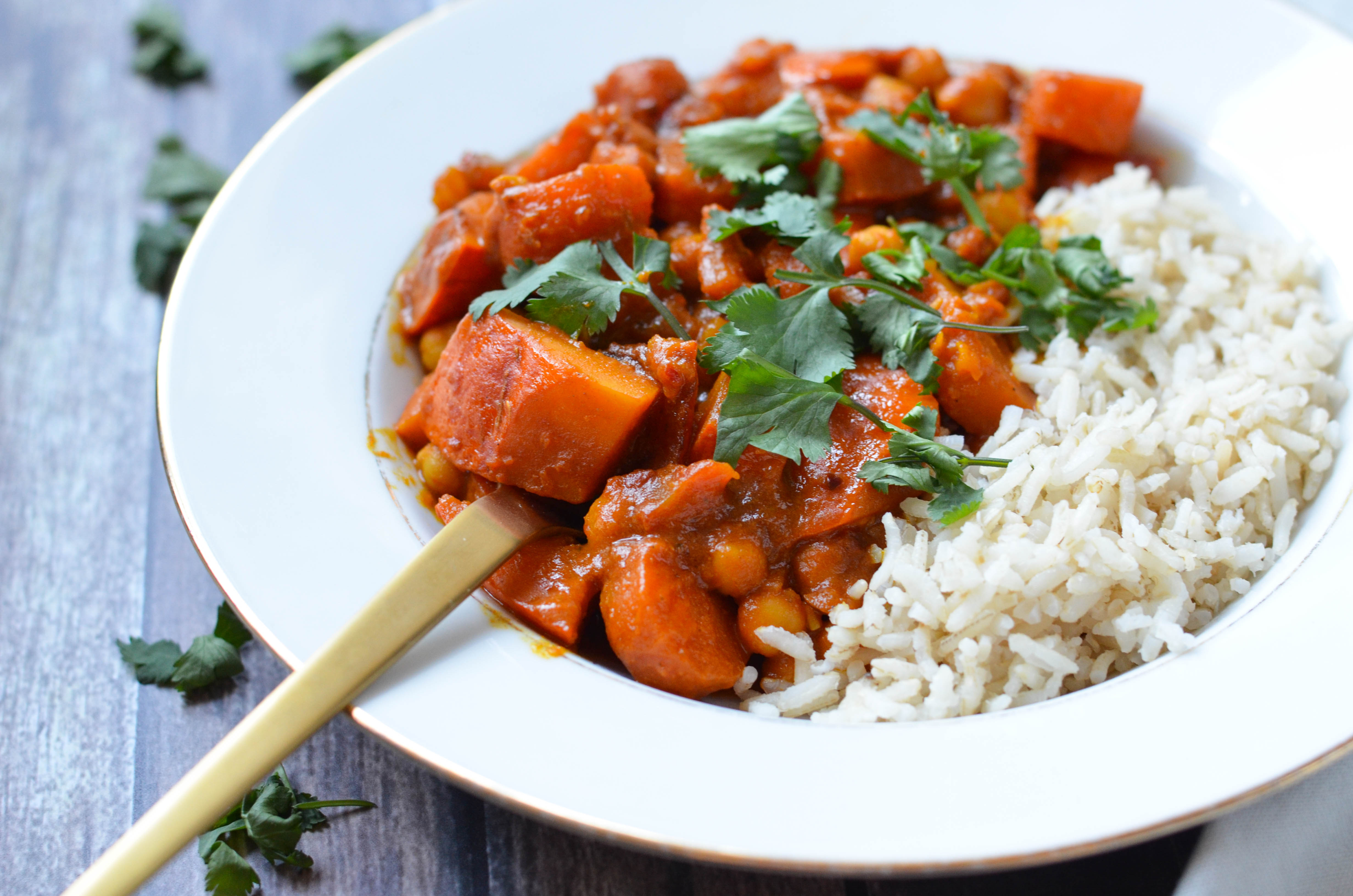 vegetarische curry madras met pompoen en kikkererwten