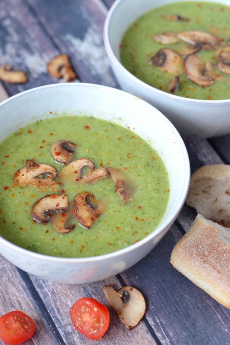 Broccoli courgette soep recept